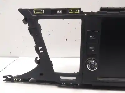 Second-hand car spare part audio system / radio cd for seat leon (5f1) 1.6 tdi oem iam references 5f0919606  