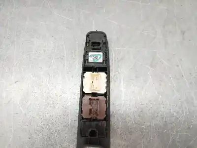 Автозапчасти б/у выключатель левого переднего окна за renault captur i (j5_, h5_) 1.3 tce 150 (j5nk, j5js) ссылки oem iam  de 4 