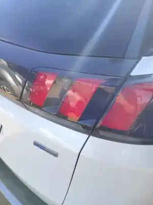 Автозапчасти б/у ВНУТРЕННИЙ ПРАВЫЙ ЗАДНИЙ ФОНАРЬ за PEUGEOT 3008 SUV (MC_, MR_, MJ_, M4_)  ссылки OEM IAM 9810477780  