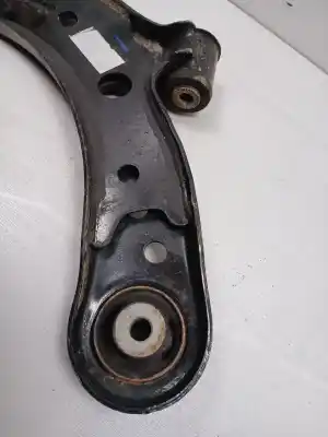 Recambio de automóvil de segunda mano de brazo suspension inferior delantero izquierdo para mg rover mg zs suv 1.5 vti referencias oem iam   