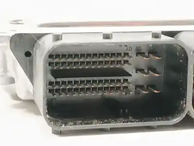 Peça sobressalente para automóvel em segunda mão centralina de motor uce por bmw 1 (e87) 120 d referências oem iam 0281011963  18661333