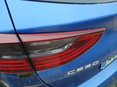 Автозапчасти б/у внутренний левый задний фонарь за kia ceed (cd) 1.0 t-gdi ссылки oem iam 
