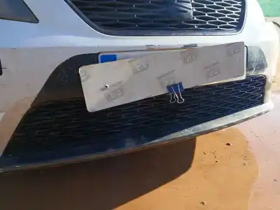 Автозапчастина б/у передній бампер для seat leon (5f1) 1.6 tdi посилання на oem iam 5f0807217  