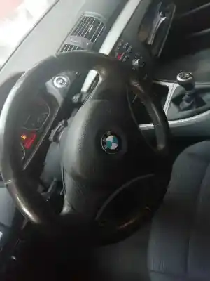 Piesă de schimb auto la mâna a doua Volan pentru BMW SERIE 1 BERLINA (E81/E87) 116d Referințe OEM IAM 3051626  