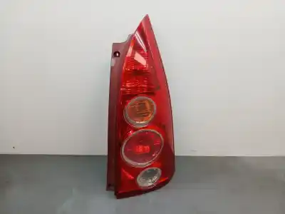 Автозапчастина б/у правий ліхтар для mazda premacy (cp) 2.0 td посилання на oem iam 22061961  