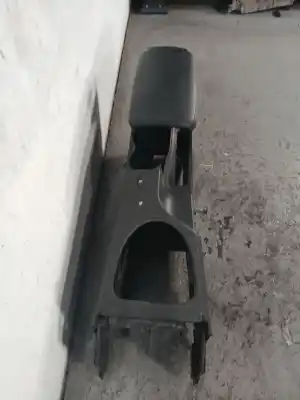 Автозапчасти б/у центральный подлокотник за nissan qashqai / qashqai +2 i (j10, nj10, jj10e) 1.5 dci ссылки oem iam   