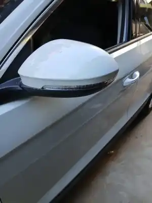 Pezzo di ricambio per auto di seconda mano specchio sinistro per volkswagen t-roc (a11, d11) 1.5 tsi riferimenti oem iam e1041630