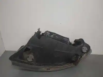 Second-hand car spare part right headlight for seat leon (1m1) 1.6 16 v oem iam references 087481  