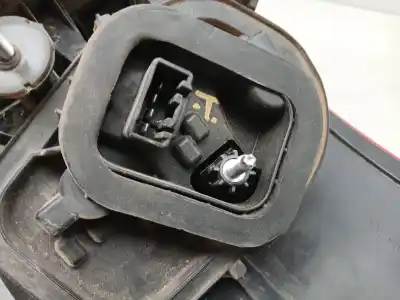 Автозапчасти б/у правый задний фонарь за ford c-max ii (dxa/cb7, dxa/ceu) 1.6 tdci ссылки oem iam 2035591  am5113404bf