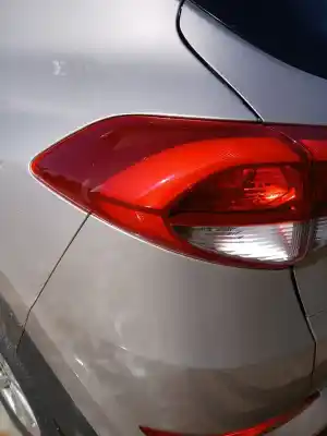 İkinci el araba yedek parçası  için HYUNDAI TUCSON (TL, TLE)  OEM IAM referansları 92401D7000 1 SERIE 