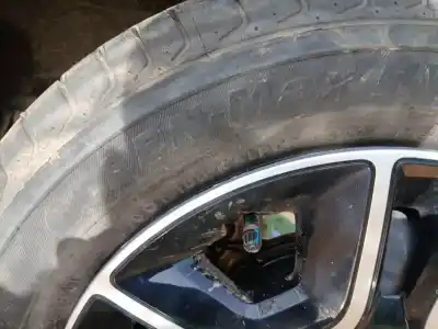 Автозапчастина б/у шина для dacia spring ev (b6m1) посилання на oem iam 165-70-14 81t greenmax 22 