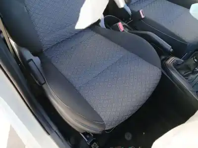 Second-hand car spare part complete seat set for kia picanto iii (ja) 1.0 oem iam references   