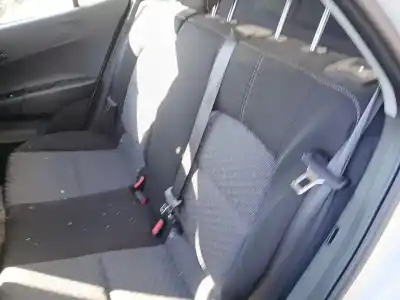 Second-hand car spare part complete seat set for kia picanto iii (ja) 1.0 oem iam references   