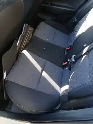 Second-hand car spare part complete seat set for kia picanto iii (ja) 1.0 oem iam references   