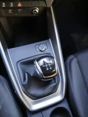 Piesă de schimb auto la mâna a doua schimbator de viteze pentru audi a1 sportback (gba) 25 tfsi referințe oem iam 