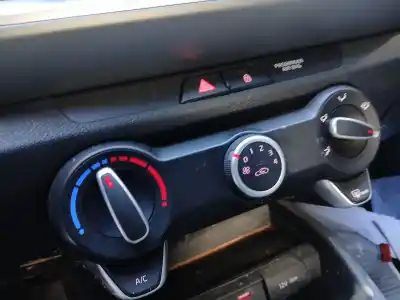 Автозапчастина б/у контроль опалення / кондиціонації для kia stonic (yb) 1.2 cvvt посилання на oem iam 80200ja018  