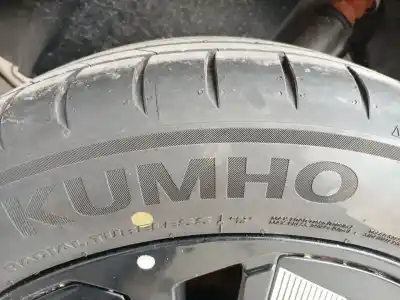Peça sobressalente para automóvel em segunda mão pneu por omoda 5  referências oem iam 215-55-18 99h kumho 2024 
