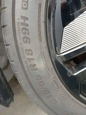 Peça sobressalente para automóvel em segunda mão pneu por omoda 5  referências oem iam 215-55-18 99h kumho 2024 