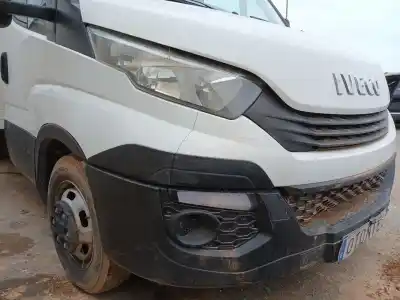 Second-hand car spare part front bumper for iveco daily vi caja/chasis 33s16, 35s16, 35c16, 40c16, 50c16 oem iam references 5801772688 5801587018 5801605499