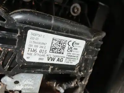 Автозапчастина б/у панель приладів для volkswagen t-roc (a11, d11) 2.0 tdi scr посилання на oem iam 2ga857002  2ga880204e