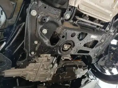 Pezzo di ricambio per auto di seconda mano assale anteriore per vw t-roc (a11, d11) 2.0 tdi scr riferimenti oem iam 5wa199315g  
