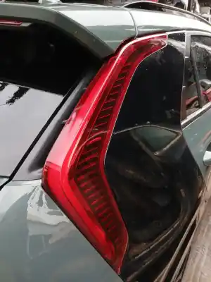 Peça sobressalente para automóvel em segunda mão farolim traseiro direito por kia niro ii (sg2) 1.6 gdi hybrid referências oem iam 92402at000