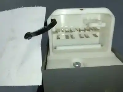 Автозапчасти б/у выключатель левого переднего окна за toyota rav 4 iii (_a3_) 2.2 d 4wd (ala30_) ссылки oem iam 192835 4 teclas 192835