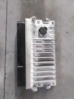 Pièce détachée automobile d'occasion calculateur moteur ecu pour lexus is 300h références oem iam 8966153r70