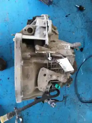 Second-hand car spare part gearbox for renault laguna ii grandtour (kg0) dynamique luxe oem iam references pk6382