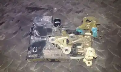 Second-hand car spare part Front Right Door Lock for DAEWOO KALOS 1.4 SE OEM IAM references  2PIN 