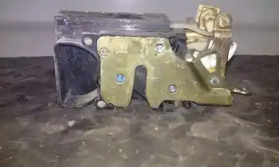 Second-hand car spare part front right door lock for daewoo kalos 1.4 se oem iam references  2pin 