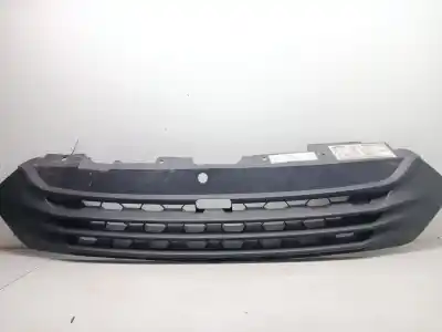 Second-hand car spare part Front Grille for IVECO DAILY VI CAJA/CHASIS 33S16, 35S16, 35C16, 40C16, 50C16 OEM IAM references 5802075839  5802075842K
