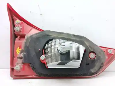 Автозапчасти б/у внутренний правый задний фонарь за toyota auris ranchera familiar (_e18_) 1.8 hybrid (zwe186_) ссылки oem iam 05180238  