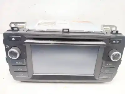 Second-hand car spare part audio system / radio cd for toyota auris ranchera familiar (_e18_) 1.8 hybrid (zwe186_) oem iam references 10r038055