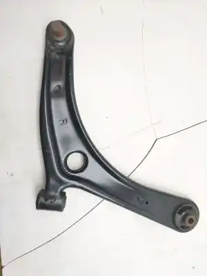 İkinci el araba yedek parçası ön Sag Alt Süspansiyon Kolu için MITSUBISHI LANCER SPORTBACK (CX) Invite OEM IAM referansları   