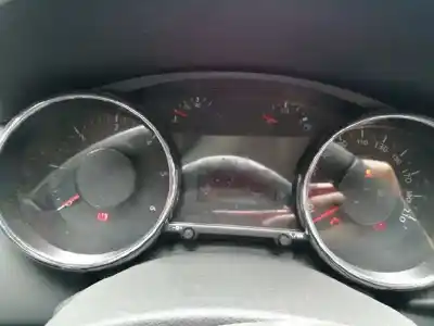 Peça sobressalente para automóvel em segunda mão Quadrante por PEUGEOT 3008 Premium Referências OEM IAM 9666174980  