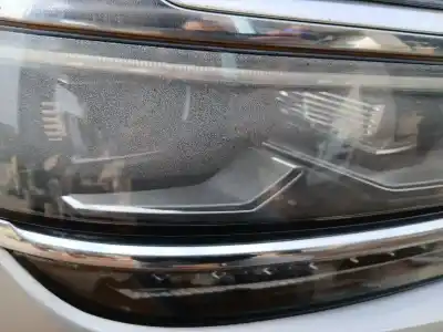 Автозапчасти б/у правая фара за volkswagen tiguan (ad1, ax1) 2.0 tdi 4motion ссылки oem iam 5nb941082d325  