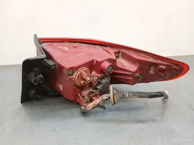 Автозапчасти б/у левый задний фонарь за kia stonic (yb) 1.0 t-gdi eco-dynamics+ ссылки oem iam 92401h8400  