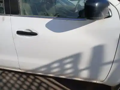Автозапчасти б/у дверь передняя правая за nissan np300 navara pick-up (d23, d23t) 2.3 dci (d231) ссылки oem iam h01004jkaa  