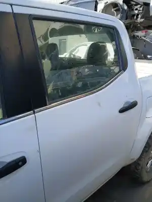 Автозапчастина б/у двері задні ліві для nissan np300 navara pick-up (d23, d23t) 2.3 dci (d231) посилання на oem iam h21014jkaa