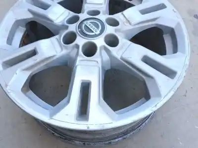 Автозапчастина б/у шина для nissan np300 navara pick-up (d23, d23t) 2.3 dci (d231) посилання на oem iam 7jx17 et45  ac4cht6
