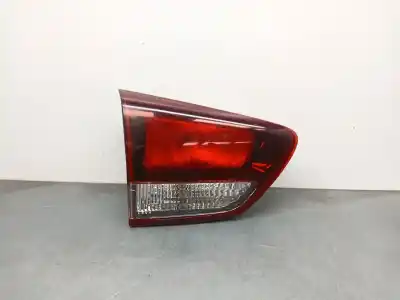 Pièce détachée automobile d'occasion feu arrière gauche intérieur pour kia carens iv 1.7 crdi références oem iam 92403a4500