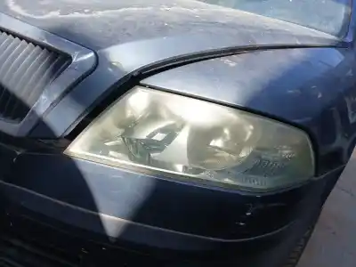 Pièce détachée automobile d'occasion FEU GAUCHE pour SKODA OCTAVIA II (1Z3)  Références OEM IAM  1 SERIE 