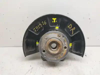 Автозапчасти б/у передняя правая кулачка за mg rover mg zs suv 1.5 vti ссылки oem iam 10226415