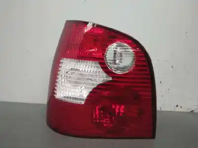 Автозапчасти б/у левый задний фонарь за VOLKSWAGEN POLO (9N1) Trendline ссылки OEM IAM 6Q6945095G 01-05 