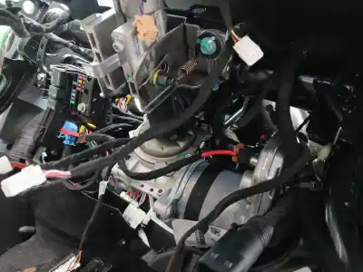 Second-hand car spare part steering column for omoda 5  oem iam references 201000674aa  