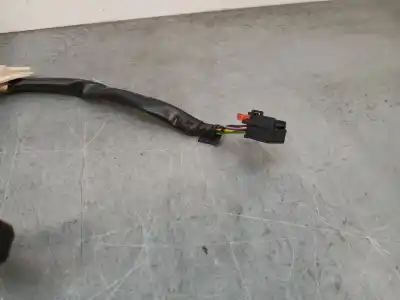 Peça sobressalente para automóvel em segunda mão espelho retrovisor esquerdo por seat leon (kl1) 2.0 tdi referências oem iam e90411825  