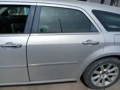 Автозапчастина б/у двері задні ліві для chrysler 300c (lx, le) 3.0 crd посилання на oem iam 5134177ai