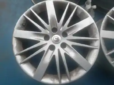 Pièce détachée automobile d'occasion jeu de jantes pour renault laguna coupe gt références oem iam   
