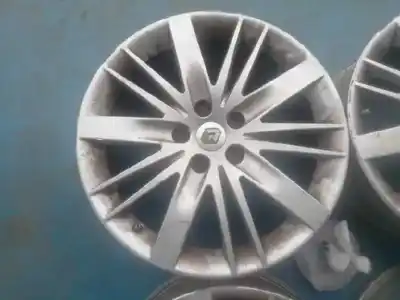 Pièce détachée automobile d'occasion jeu de jantes pour renault laguna coupe gt références oem iam   